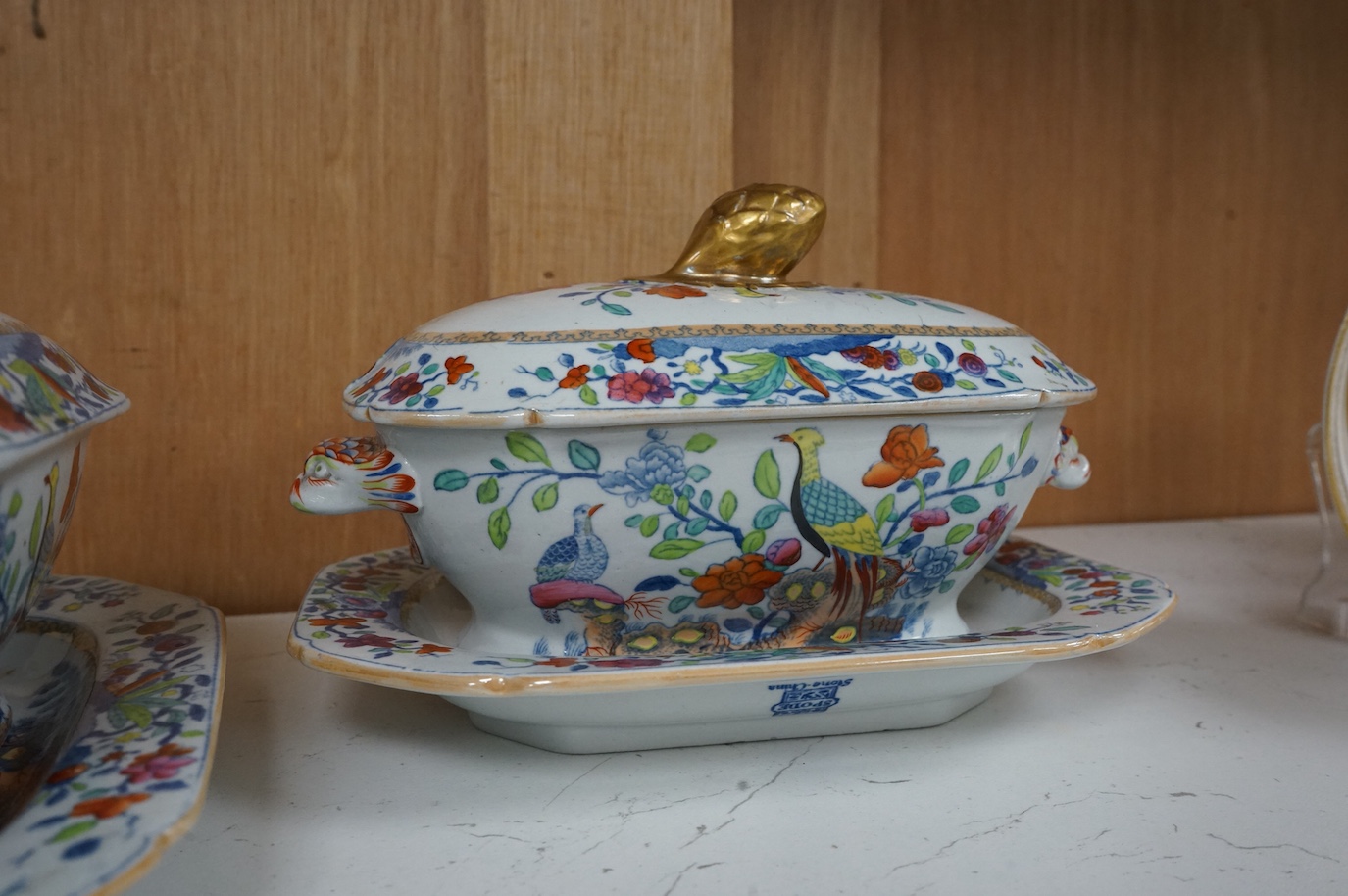 A pair of Spode pheasant design stone china sauce tureens covers and stands, c.1825, 19cm wide
